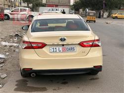 تۆیۆتا کامری